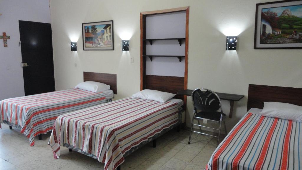 Dona Marta Bed & Breakfast San Salvador