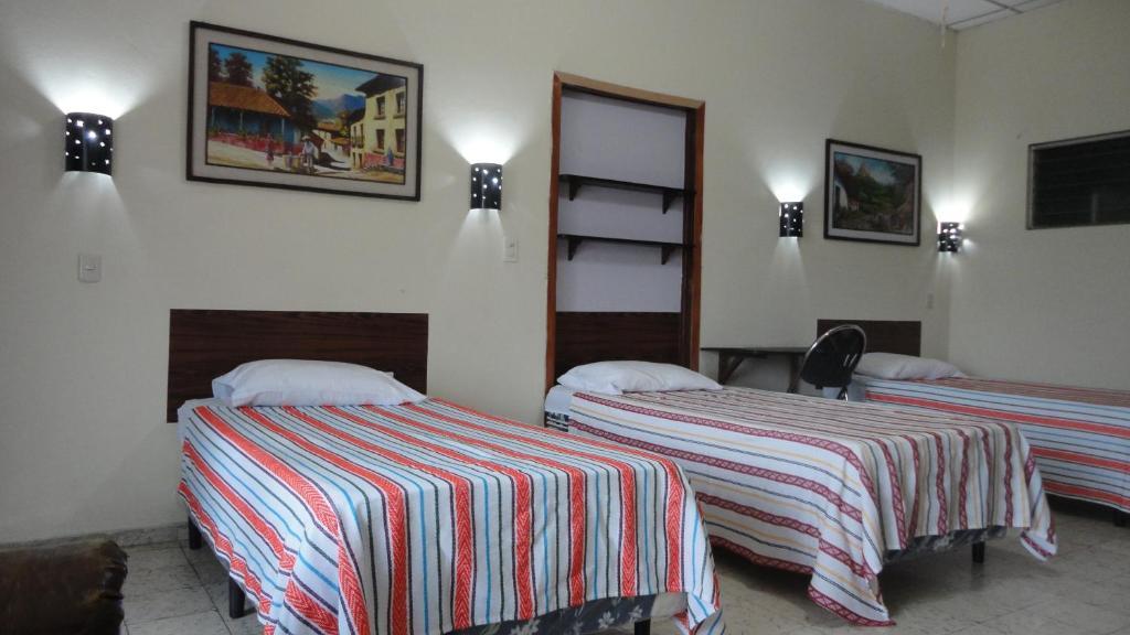 Dona Marta Bed & Breakfast 2*