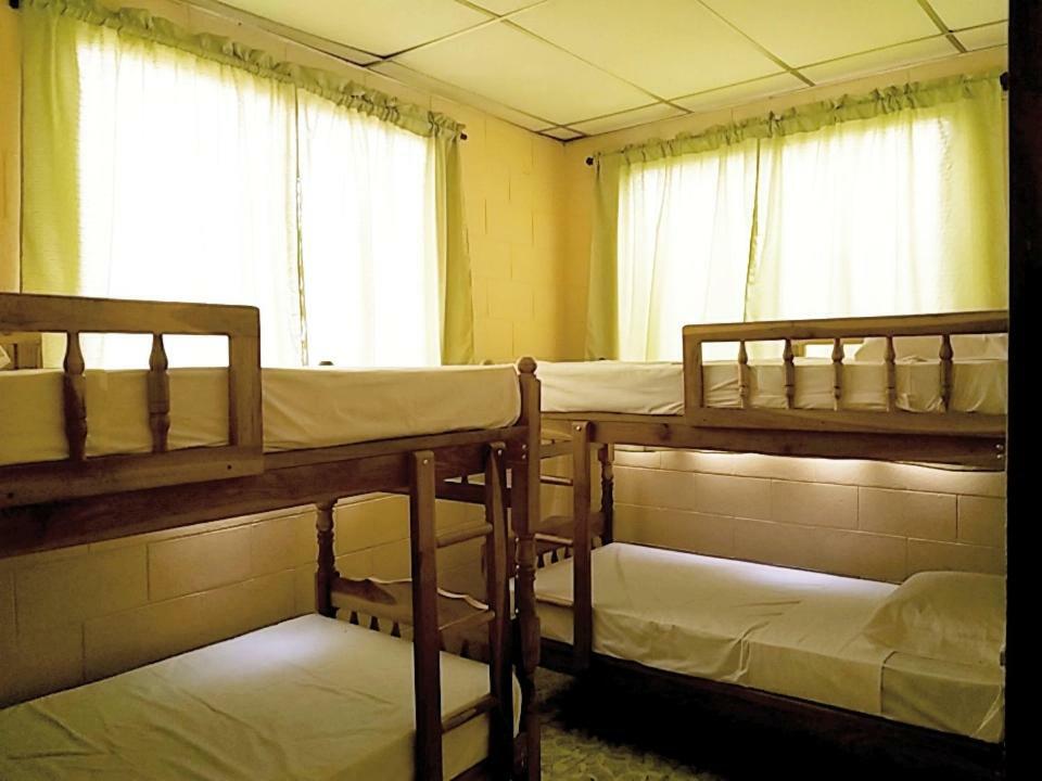 Dona Marta 2* San Salvador